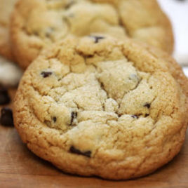 Signature Chocolate Chip Cookies (Half Dozen – 6)